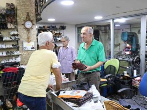 Ayakkabı Fiyatları Tamircilere Yaradı