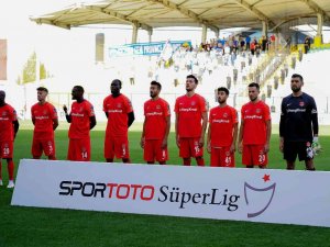 Spor Toto Süper Lig: Ümraniyespor: 0 - Kasımpaşa: 1 (İ̇lk Yarı)