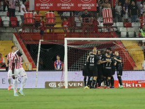 Spor Toto Süper Lig: Ft Antalyaspor: 0 - Adana Demirspor: 1 (İ̇lk Yarı)