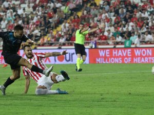 Spor Toto Süper Lig: Ft Antalyaspor: 0 - Adana Demirspor: 3 (Maç Sonucu)
