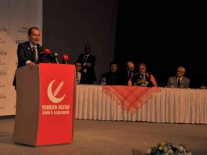 Yeniden Refah Partisinin 2. Olağan Kongresi İ̇zmir’de Gerçekleştirildi
