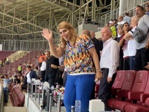 Berna Gözbaşı: "Çok İyi Gidiyoruz"
