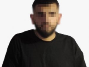 Eyüpsultan’da Polisin Durdurduğu Araçtan Silah Malzemeleri Çıktı