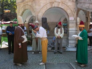 8 Asırlık Gelenek Yaşatılıyor