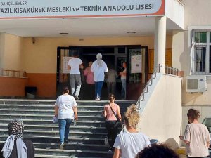 İ̇ptal Edilen Kpss İlk Oturumu Başladı