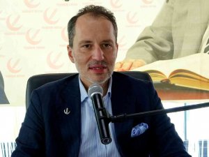 Yeniden Refah Partisi Genel Başkanı Erbakan: “6 Tane Benzemez Bir Araya Gelmiş; Ye İç, Fotoğraf Çektir, Dağıl”