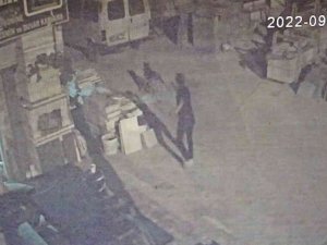 Tartıştığı Arkadaşına Sinirlenip Aynı İsmi Taşıyan Köpeğe Kurşun Yağdıran Adam Tutuklandı