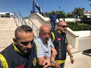 Yaşlı Kadını 1 Milyon 200 Bin Tl Dolandırdı, Polisten Kaçamadı