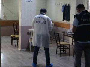 Kıraathanede Okey Oynarken Vuruldu