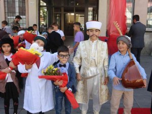 ‘Tarih Yazan Çocuklar’ Projesi Erzurum’da Uygulanmaya Başladı
