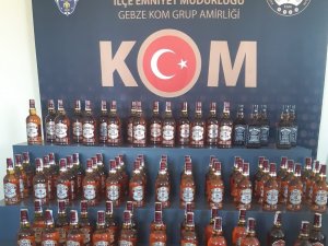 91 Şişe Gümrük Kaçağı Alkol Ele Geçirildi
