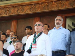 Kocaelispor Başkanı Engin Koyun Uzun Süre Stattan Çıkamadı