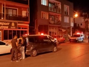 İ̇zmir’de Kendisine Müdahale Etmek İsteyen Polisi Yaralayan Kişi Serbest Bırakıldı