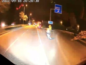Düzce’de Halk Otobüsüne Silahlı Saldırı Anbean Kameraya Yansıdı