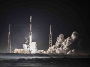 Spacex’in Falcon 9 Roketi 54 Starlink Uydusunu Daha Yörüngeye Gönderdi