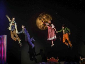 Görme Engelli Çocuklara Sesli Betimleme İle Tiyatro Heyecanı