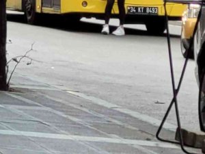Alkollü Kadın Trafiği Birbirine Kattı