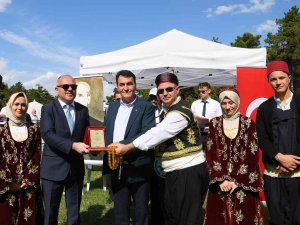 Batı Trakyalılar Panayırda Buluştu