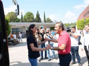 Sultanlar Ligi’nin Yeni Takımı Çukurova Belediyesi Adana Demirspor Kulübü Tanıtıldı