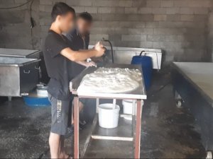 Diyarbakır’da Sağlıksız Peynir Üretimi Yapılan İmalathane Mühürlendi