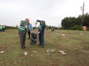 Canik’te 1 Saat İçinde 200 Kilogram Atık Toplandı
