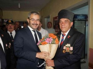 Çivril’de Gaziler Öğrencilerle Buluştu