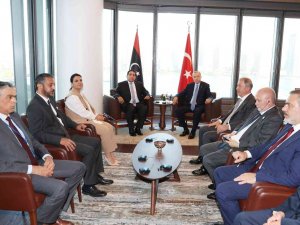 Cumhurbaşkanı Erdoğan, Libya Başkanlık Konseyi Başkanı El-menfi İle Görüştü