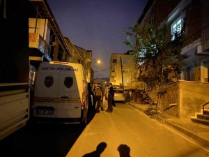 Yaşlı Adam Zihinsel Engelli Oğlu Tarafından Bıçaklanarak Öldürüldü