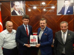 Tobb Başkanı Hisarcıklıoğlu: "Pandemi Dönemini İş Dünyası Olarak En Az Hasarla Atlatan Ülke Biz Olduk"