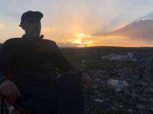 Kars’ta Gün Batımında Gökyüzü Kızıla Büründü