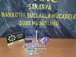 Polis Uyuşturucu Tacirlerine Göz Açtırmadı: 1 Haftada 100 Kişi Yakalandı