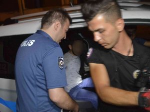 Uyuşturucuyla Yakalanan 2 Şahıs Gözaltına Alındı