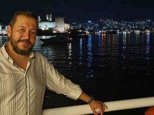 Deniz Ortasında Müzayede Düzenlediler