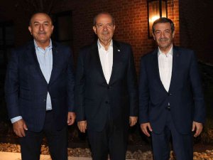 Dışişleri Bakanı Çavuşoğlu, Kktc Cumhurbaşkanı Tatar’la Görüştü