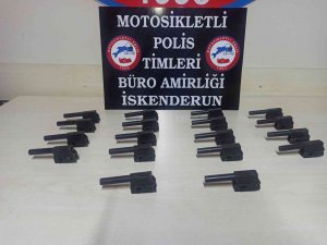 Hatay’da 18 Adet Kurusıkı Tabanca Namlusu Ele Geçirildi