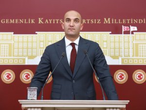 Mhp’li Kılavuz: "Ana Konteyner Limanı Projesi’nin Mersin’den Alınacağı İddiaları Asılsız"