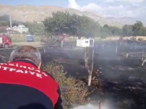 Anız Yangını Korkuttu