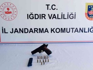 Iğdır’da Tarihi Eser Ve Silah Kaçakçılığı Operasyonu: 4 Gözaltı