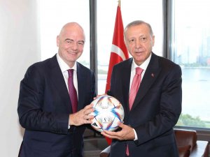 Cumhurbaşkanı Erdoğan, Fıfa Başkanı Gianni Infantino’yu Kabul Etti