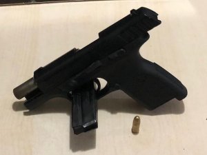 Tekirdağ’da Ruhsatsız Silahla Gezen 2 Kişi Yakalandı