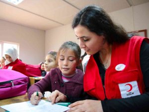 Kızılay’dan Eğitime Tam Destek