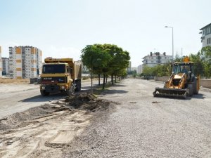 İ̇ldem Bölgesinde Asfalt Çalışmaları Devam Ediyor