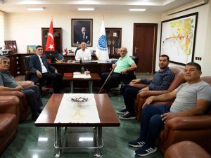 Seyhan Belediyesinden Güreşe Destek
