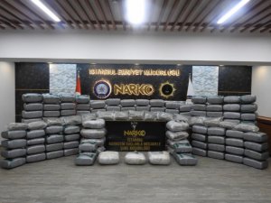 İ̇stanbul’da Yarım Tonun Üzerinde Uyuşturucu Ele Geçirildi