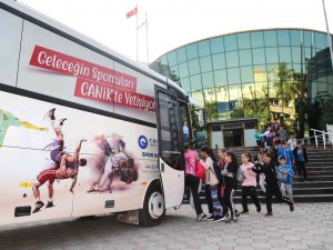 Canik Yaz Spor Okulları’na Büyük İlgi