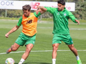 Konyaspor, Ümraniyespor Maçı Hazırlıklarına Başladı