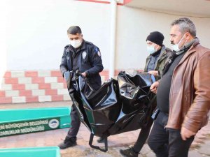 Eşi Ve Üvey Kızının Boğazını Kesen Şahsa Ceza Yağdı