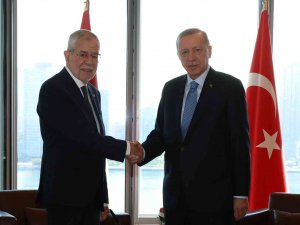 Cumhurbaşkanı Recep Tayyip Erdoğan’ın, Avusturya Cumhurbaşkanı Alexander Van Der Bellen’le Görüşmesi Başladı.
