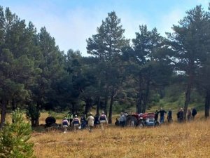 Devrilen Traktörün Altında Kalarak Hayatını Kaybetti