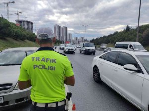 İ̇stanbul’da Trafik Denetimi: Kurallara Uymayanlara Ceza Yağdı